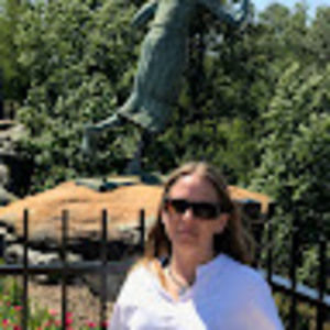 Meet your Posher, Candice